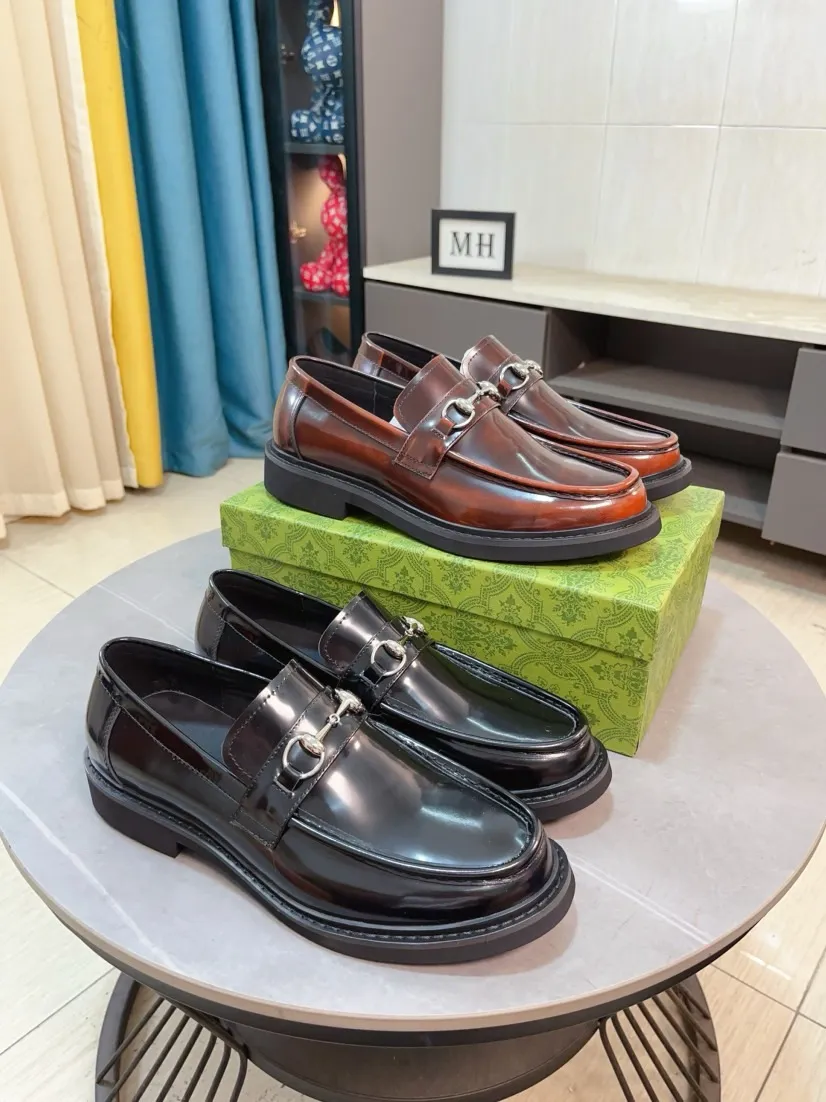 Men's Men's Shoes💰560🌹🌹[GUCCI] Gucci leather shoes are the most popular classic. Synchronized with the official website, the upper is made of Italian first-layer cowhide ➕cowhide lining, with unique brand and unique craftsmanship. Highlighting the hot style of the new year. Stop hesitating, stop wandering, get it now. Number: 38--44